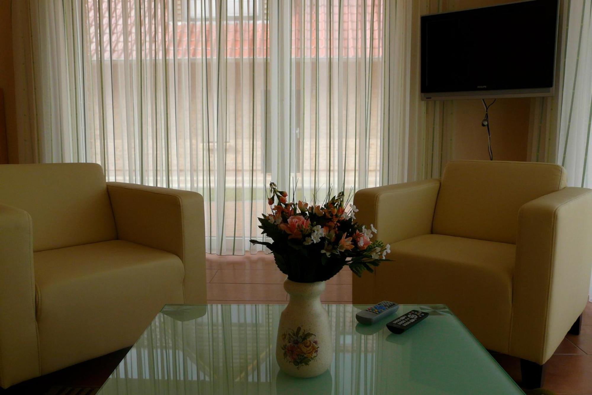 Göhren-Lebbin Ferienhaus Direkt An See & Strand מראה חיצוני תמונה